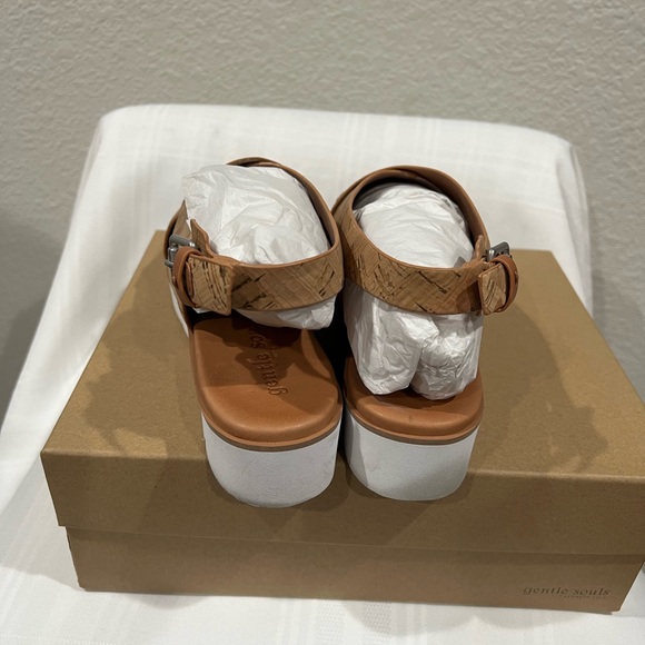 Gentle Souls by Kenneth Cole “Kiki” size 9 - Picture 5 of 5